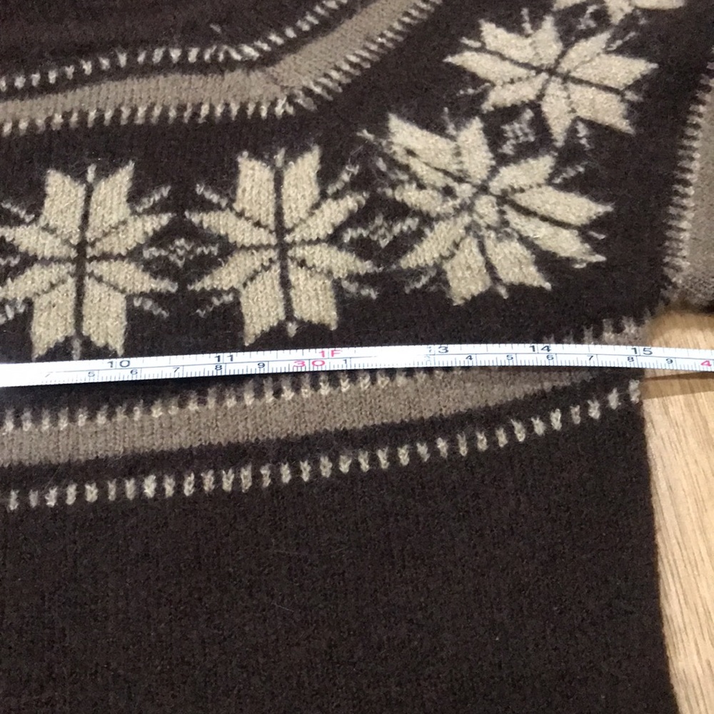 Rue 21 Nordic Snowflake Sweater - Picture 2 of 6
